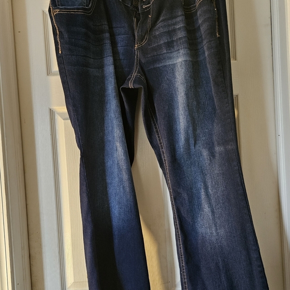 Maurices Denim - Maurices Women's Relaxed Dark Blue Jeans - Casual Regular Bootcut Size 22 Short